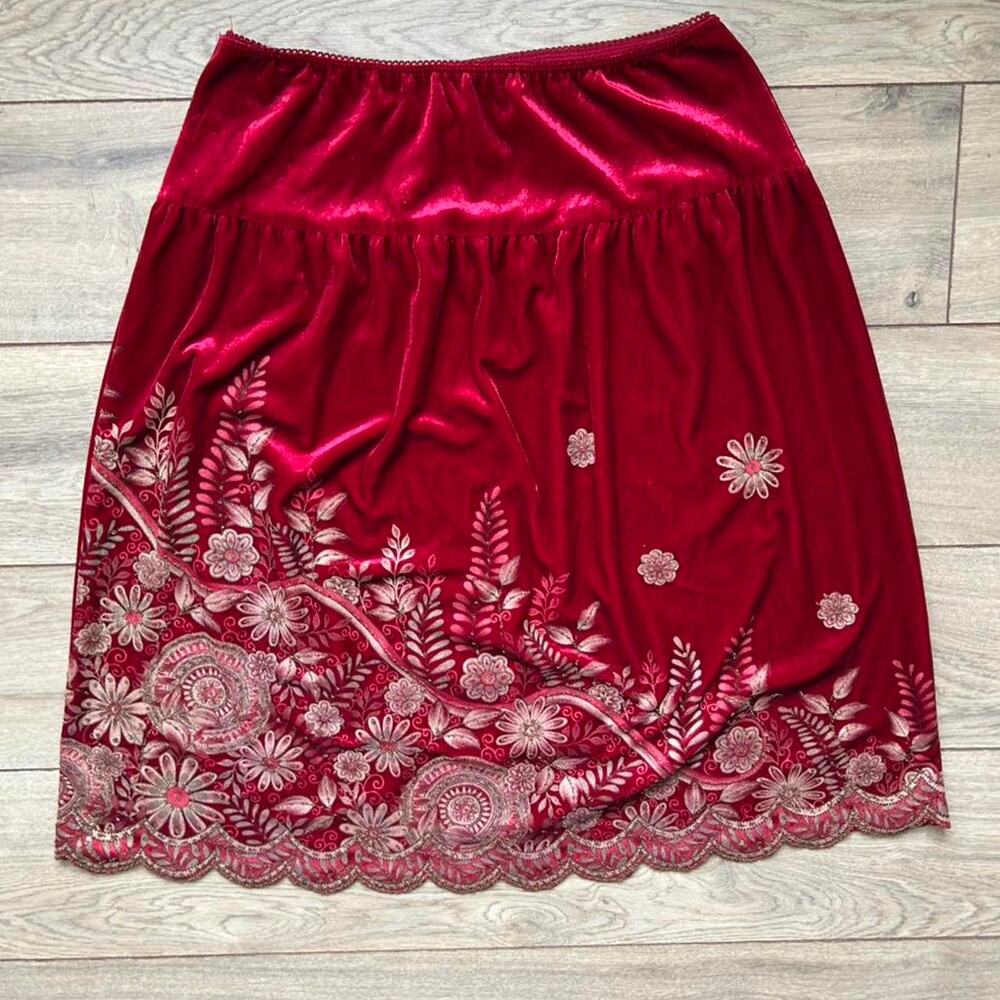 Y2k byer girl red velvet